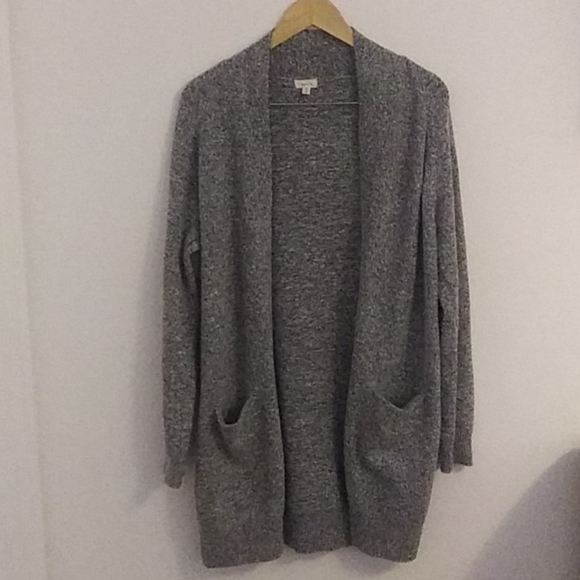 debut cardigan